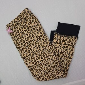 💚5/$20💚Luvable Friends Leopard Print Leggings